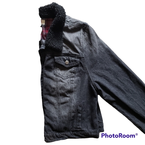 L.E.I Black Distressed Plaid Jean Jacket w/ Faux Fur Sherling lining Size XXL - Picture 5 of 6